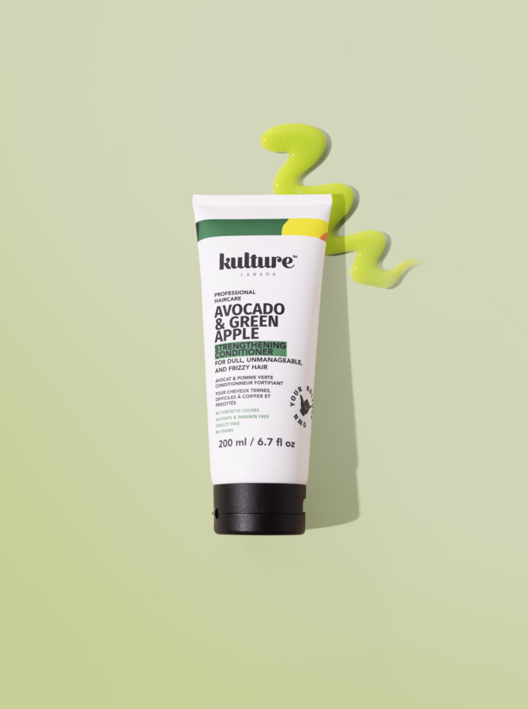 Avocado and Green Apple Conditioner by Kulture Canada – Strengthens and nourishes hair naturally.